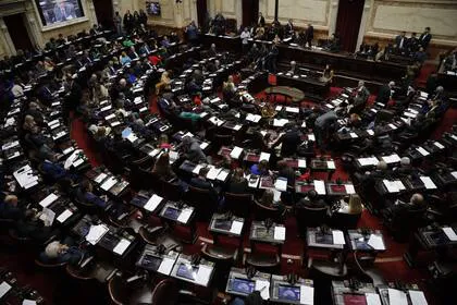 sesion-de-la-camara-de-diputados-donde-se-tratara-CTH3BODWN5GQZPPZ73AWVXK2F4