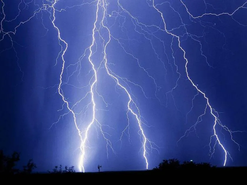 6825cc1eae4d5_837_627!