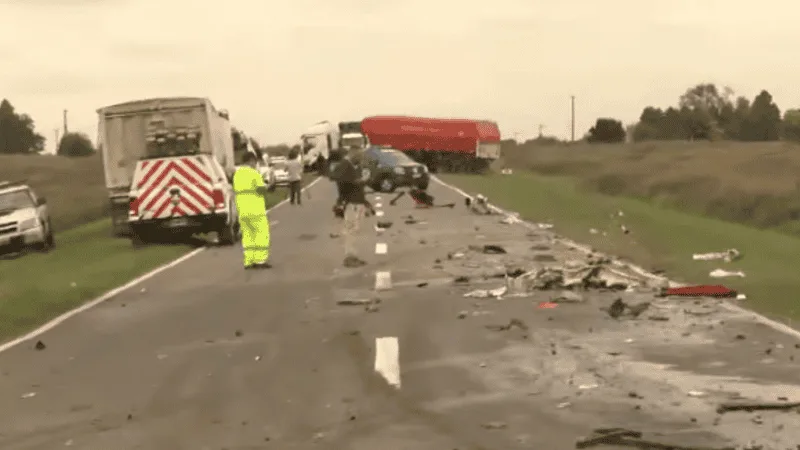 choque_camiones_ruta_14_-2-.png_2045344936.png