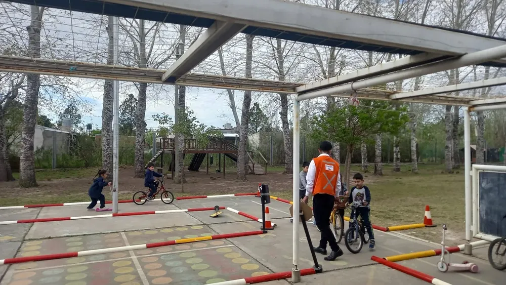 d98e1071-d1ea-44ae-8f4a-bb5dc6bc38fb