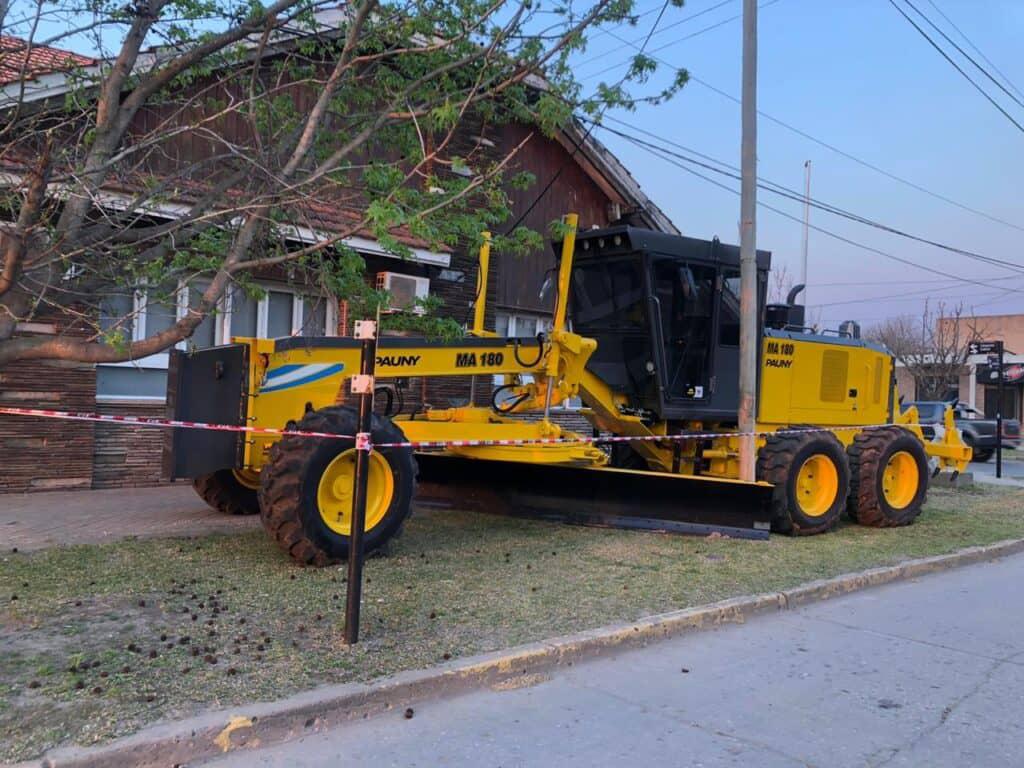 l28