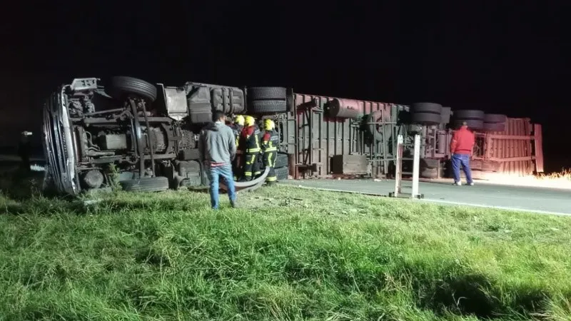 camion_cruzado_.jpg_1756841869