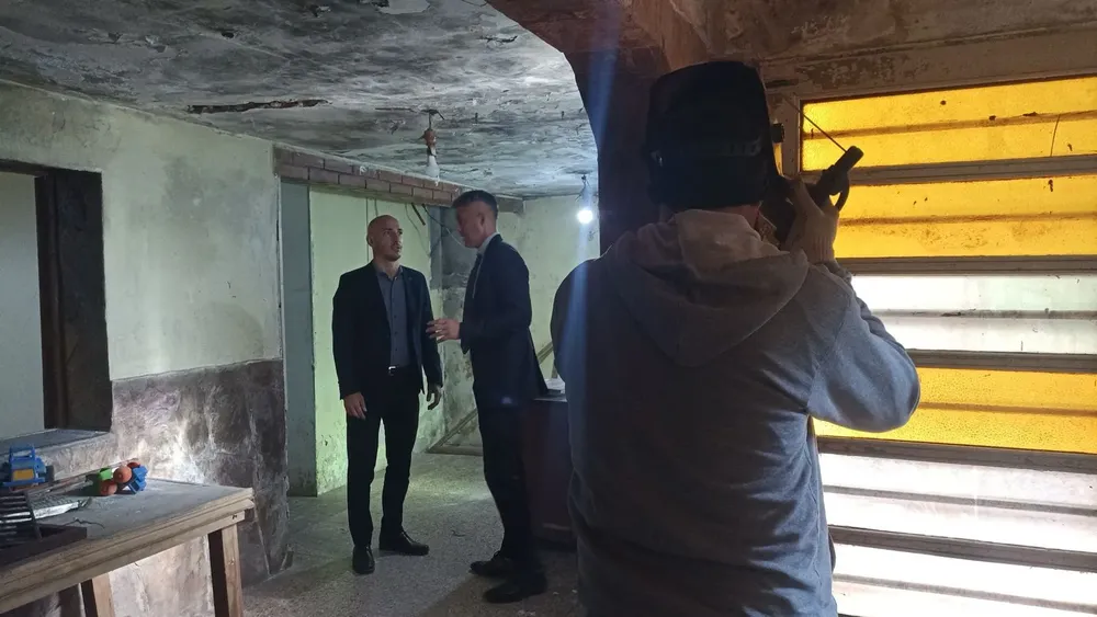 fbdda33c-7289-4e27-8e09-227b6bda9a53